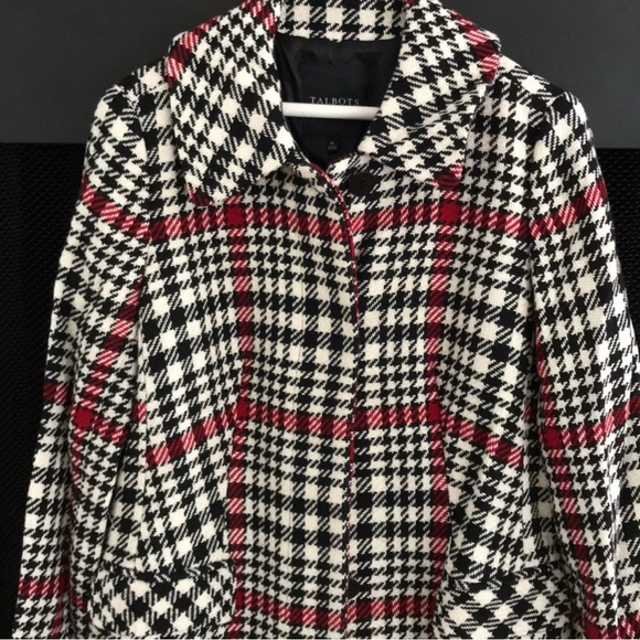 Talbots Plaid Trench Coat with Wide Lapels and Long Length - Picture 3 of 4